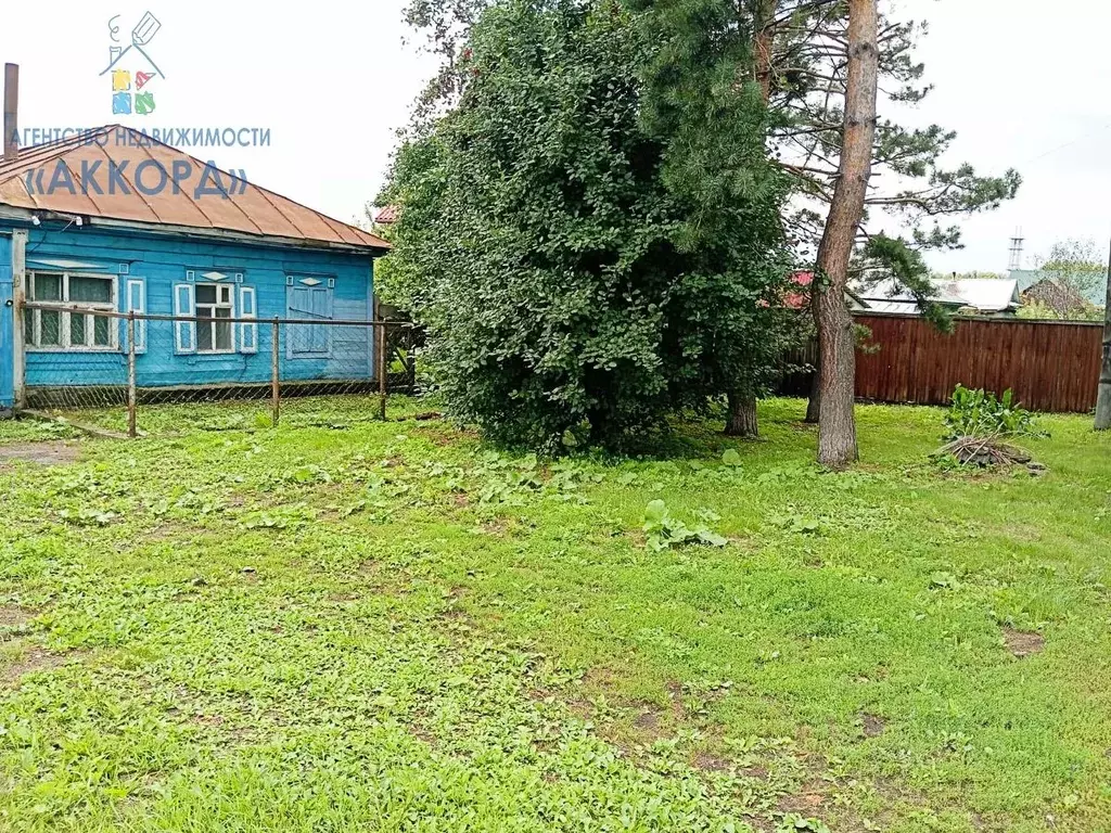 Дом в Алтайский край, Бийск городской округ, пос. Нагорный ул. ... - Фото 1