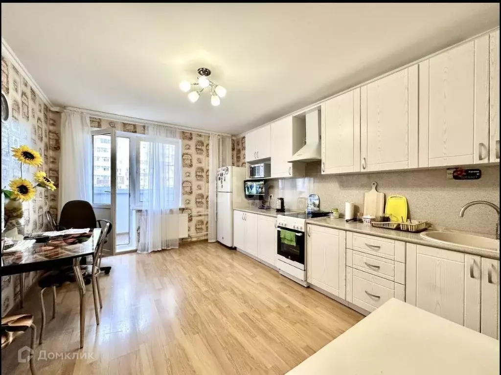 Продаётся 2-к квартира, 64.7 м - Фото 1
