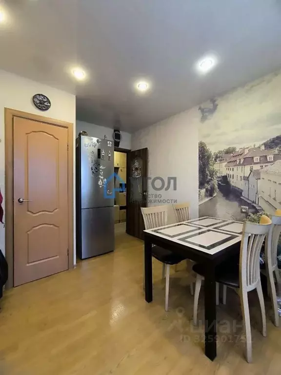 3-к кв. Самарская область, Самара ул. Егорова, 1 (70.0 м) - Фото 2