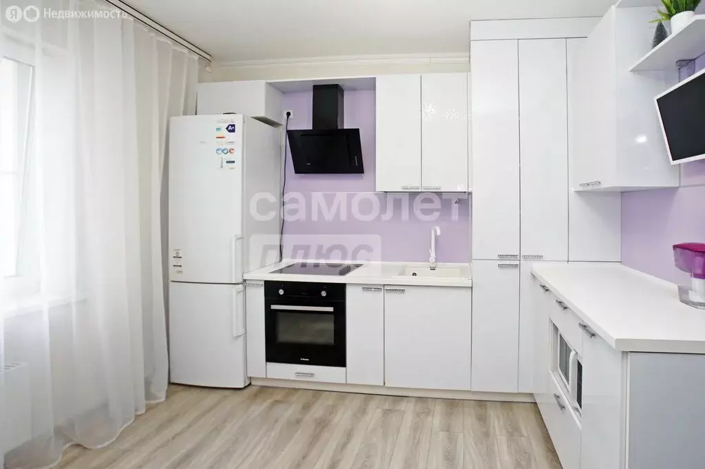 3-комнатная квартира: Омск, Космический проспект, 14Бк4/1 (79 м) - Фото 1