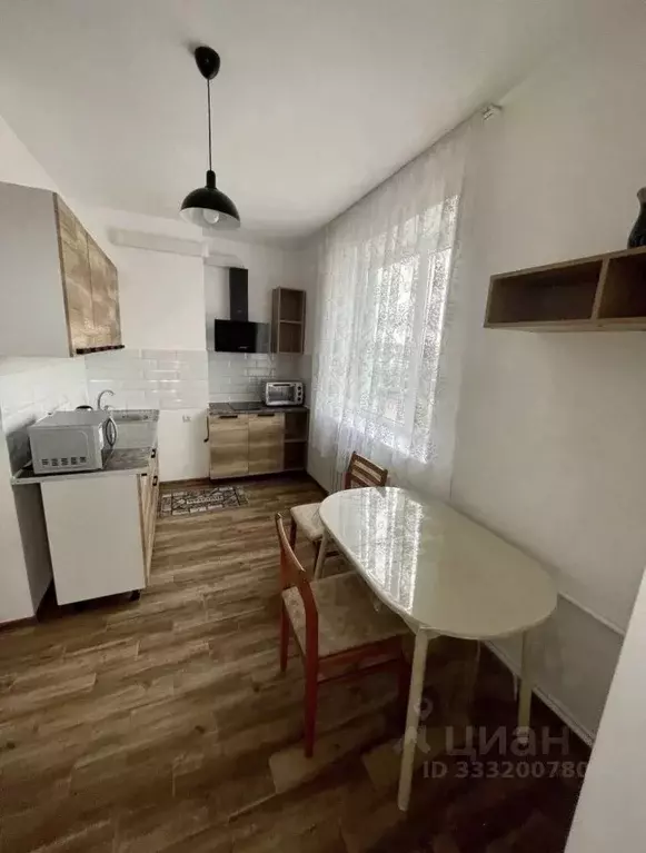 1-к кв. Крым, Феодосия ул. Крымская, 88 (50.0 м) - Фото 2