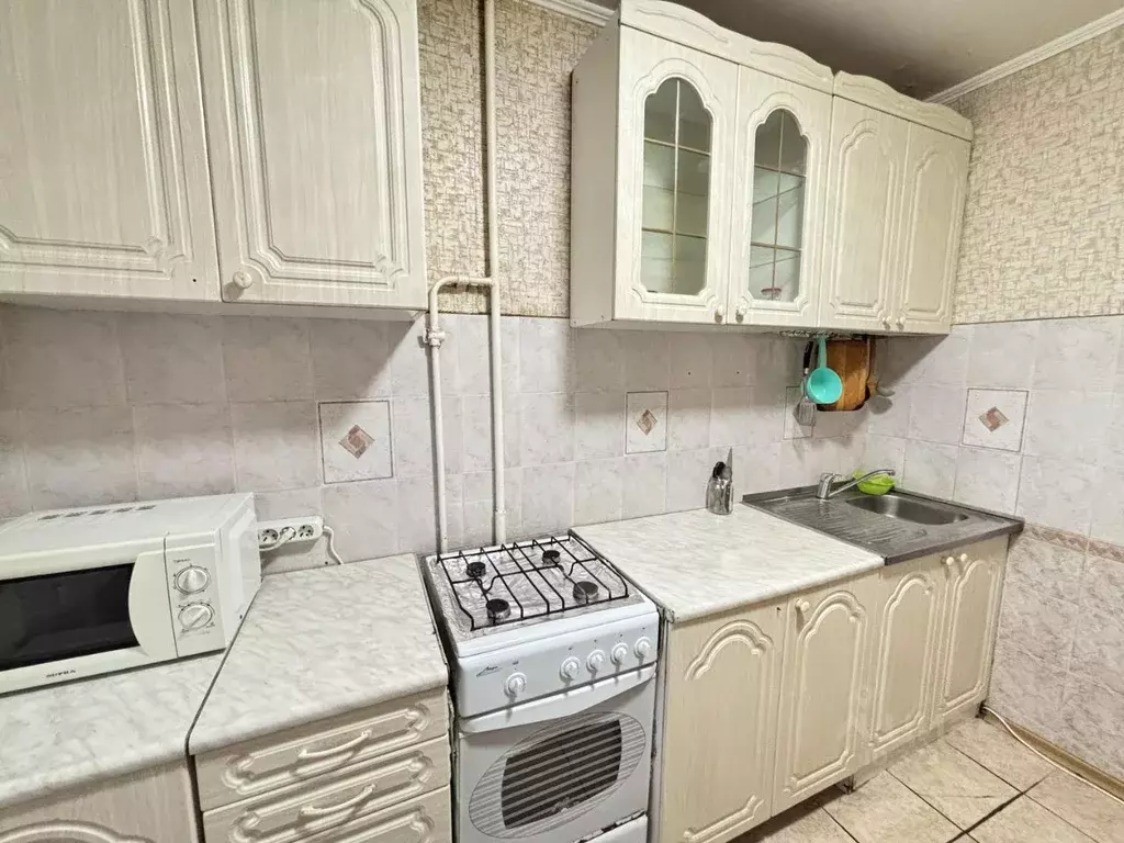 3-к кв. Орловская область, Орел ул. Матросова, 56 (66.4 м) - Фото 2