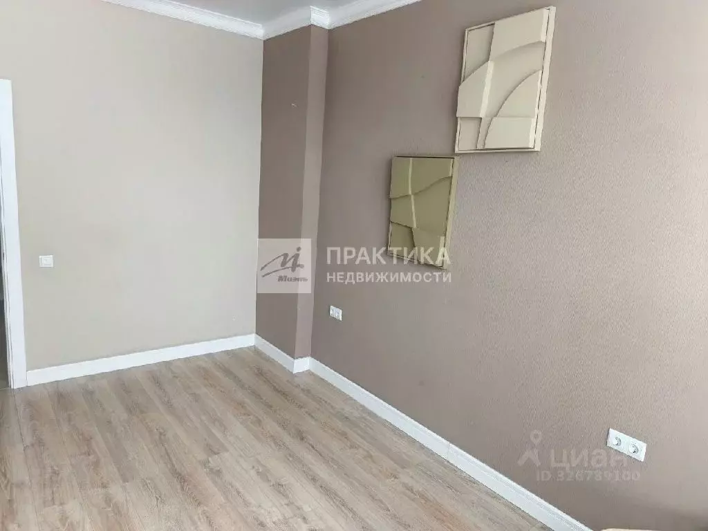 Продается 3-комнатная квартира - Фото 2