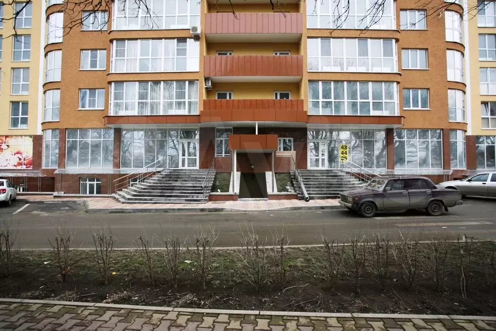 Продам цоколь ЖК  Александровский парк  128.6 м - Фото 1