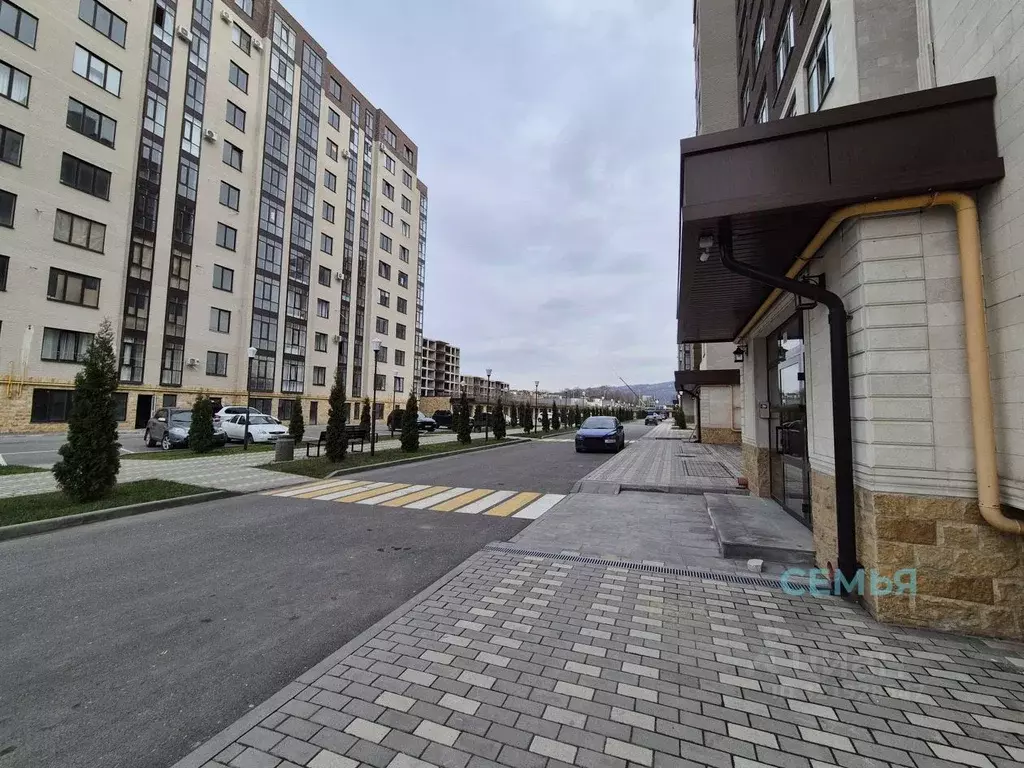 1-к кв. Северная Осетия, Владикавказ ул. Олега Кошевого, 2 (58.0 м) - Фото 0