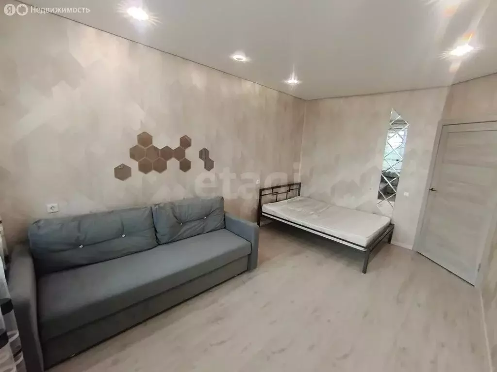 1-комнатная квартира: Альметьевск, микрорайон Алсу, улица Рината ... - Фото 2