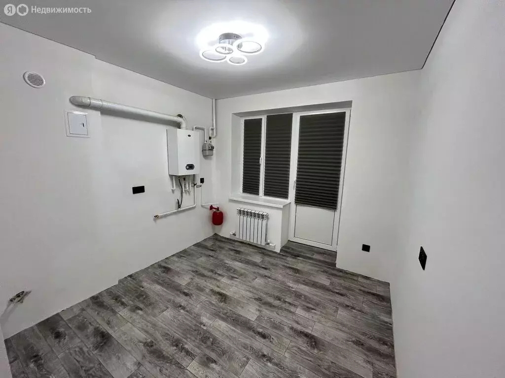 1-комнатная квартира: Усмань, улица 60 лет Победы, 1 (35.6 м) - Фото 0