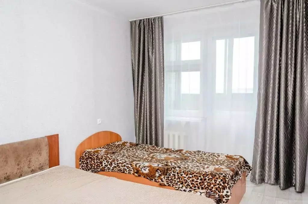 2-к кв. Башкортостан, Стерлитамак ул. Строителей, 12 (56.0 м) - Фото 1