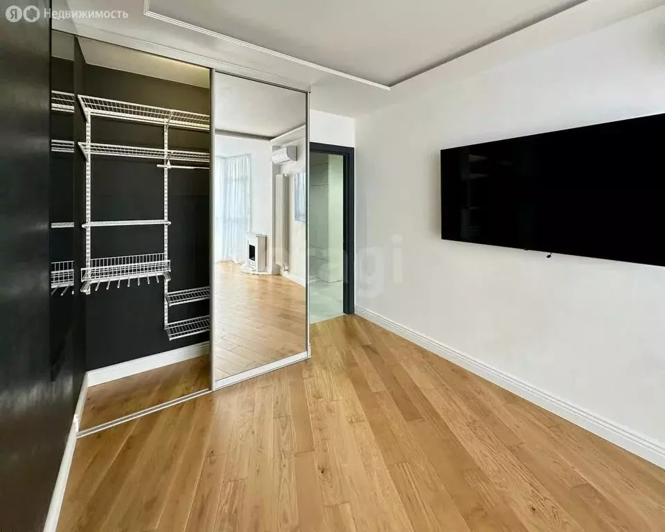 3-комнатная квартира: Одинцово, Триумфальная улица, 7 (70.6 м) - Фото 0