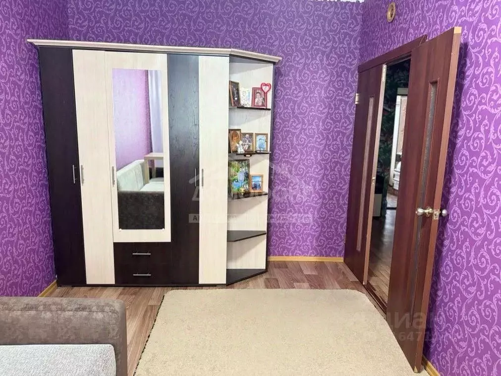 2-к кв. Омская область, Калачинск ул. Бочкарева, 43 (46.8 м) - Фото 1