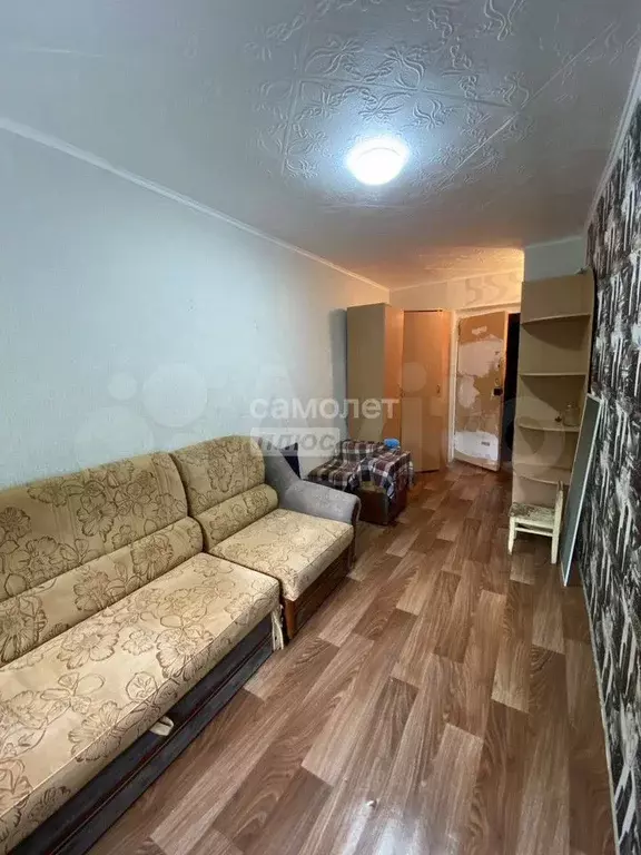 Комната 13 м в 5-к., 2/3 эт. - Фото 1
