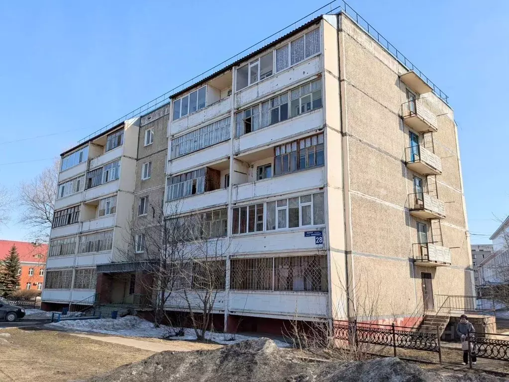 1-к кв. Башкортостан, Нефтекамск Юбилейный просп., 28 (40.0 м) - Фото 0