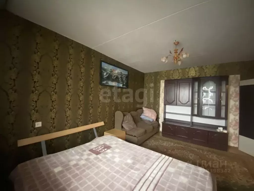 2-к кв. Ставропольский край, Железноводск Октябрьская ул. (48.8 м) - Фото 0