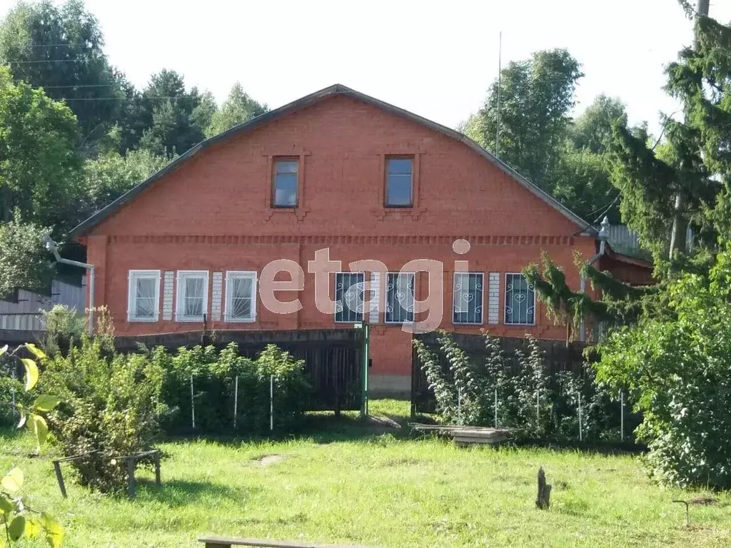 Дом в Владимирская область, Меленковский муниципальный округ, с. ... - Фото 1