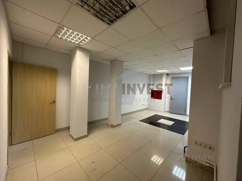 Помещение свободного назначения в Челябинская область, Челябинск ... - Фото 2