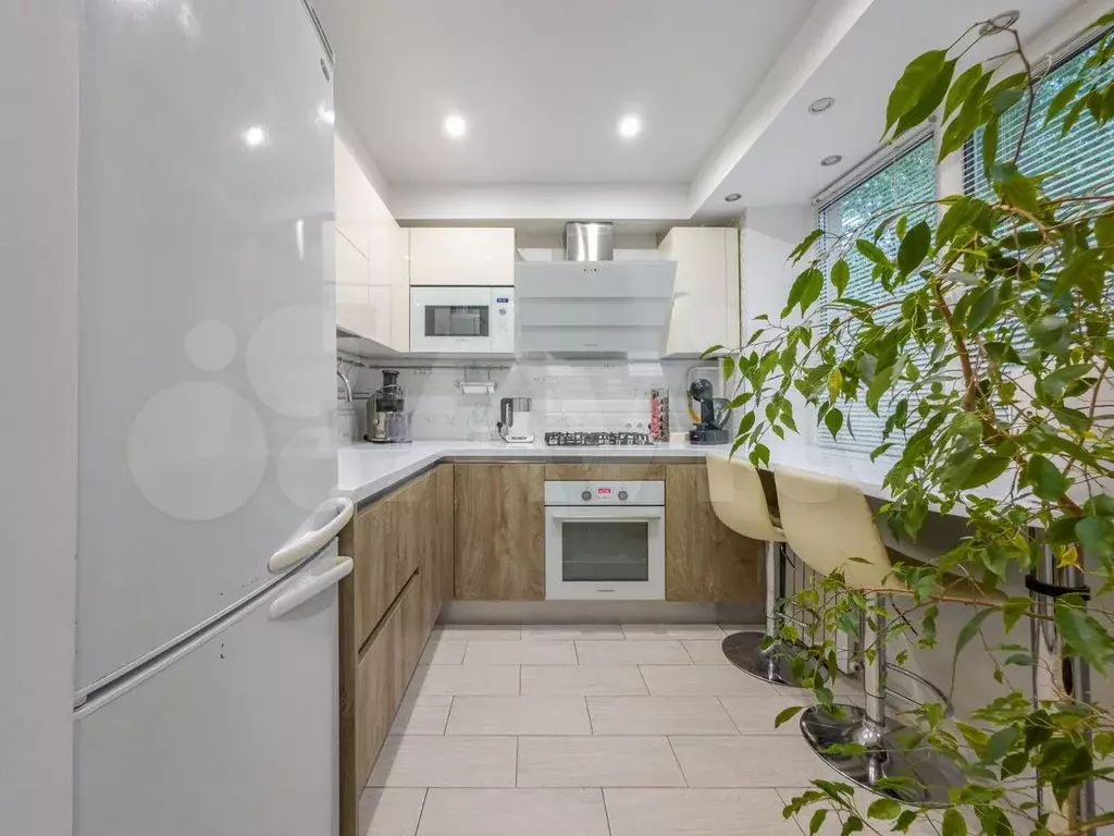 3-к. квартира, 58 м, 3/5 эт. - Фото 1