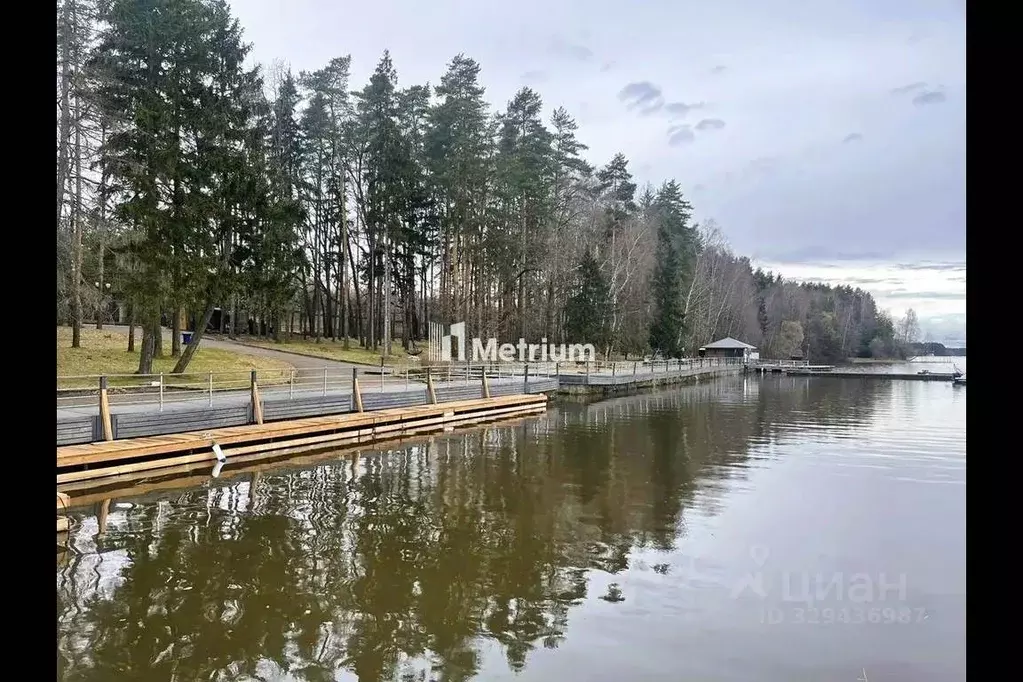 Участок в Московская область, Мытищи городской округ, д. Подольниха, ... - Фото 1