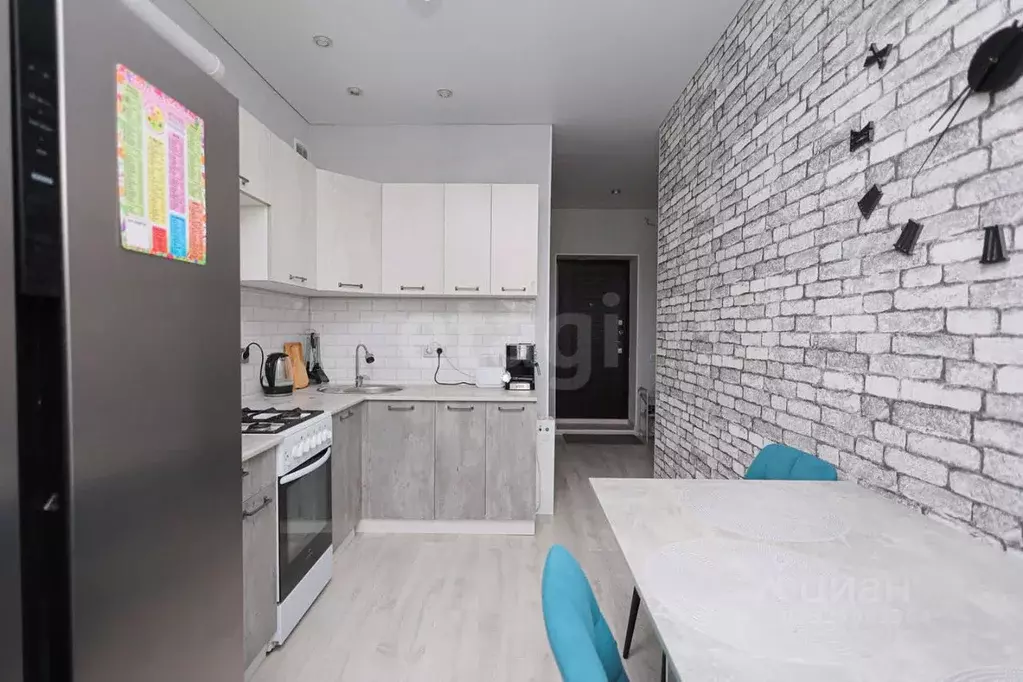 2-к кв. Оренбургская область, Оренбург Кушкуль мкр, ул. Просвещения, ... - Фото 0