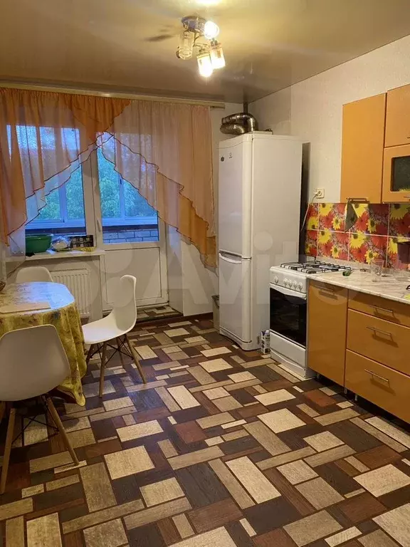 2-к. квартира, 70 м, 2/10 эт. - Фото 0