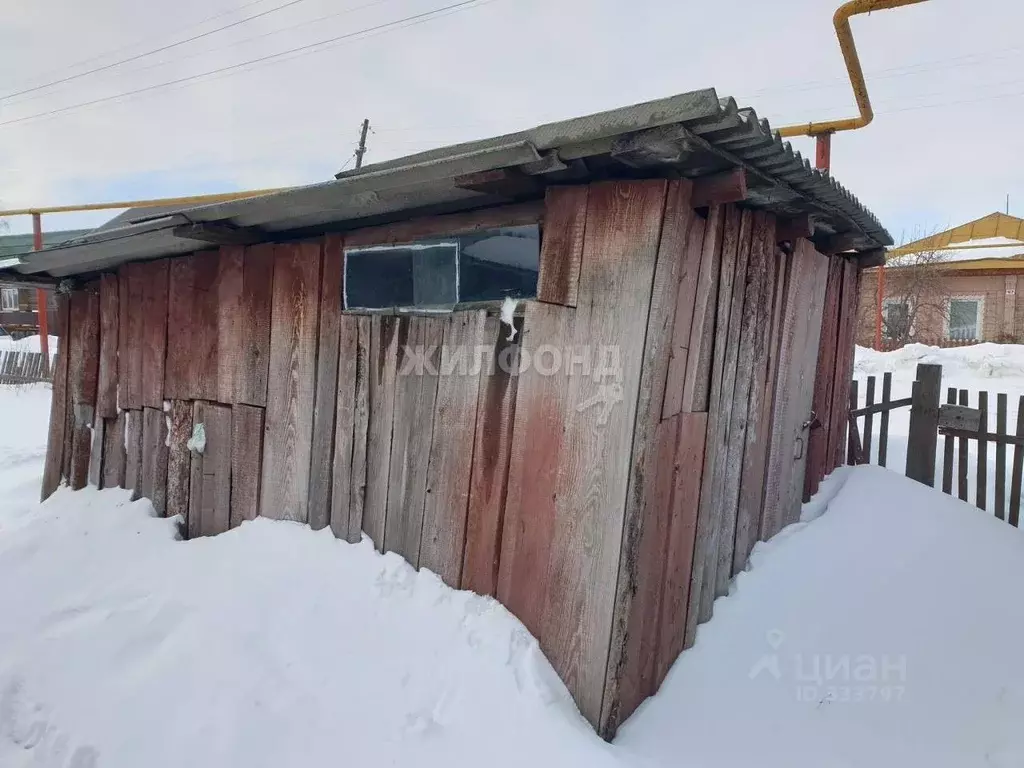 Дом в Новосибирская область, Коченево рп ул. Калинина (16 м) - Фото 1