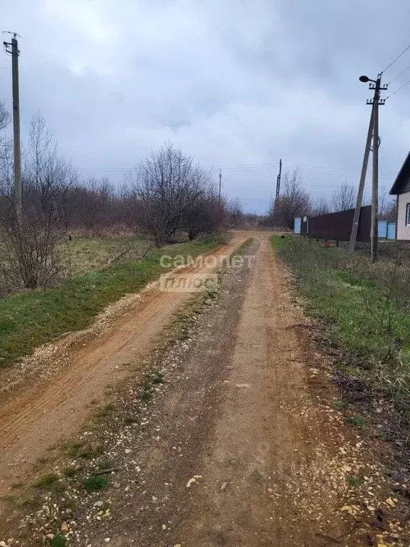 Участок в Краснодарский край, Абинский район, Ахтырское городское ... - Фото 0