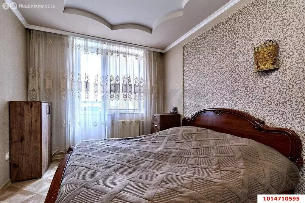 3-комнатная квартира: Краснодар, улица имени Дзержинского, 54/11 (90 ... - Фото 1