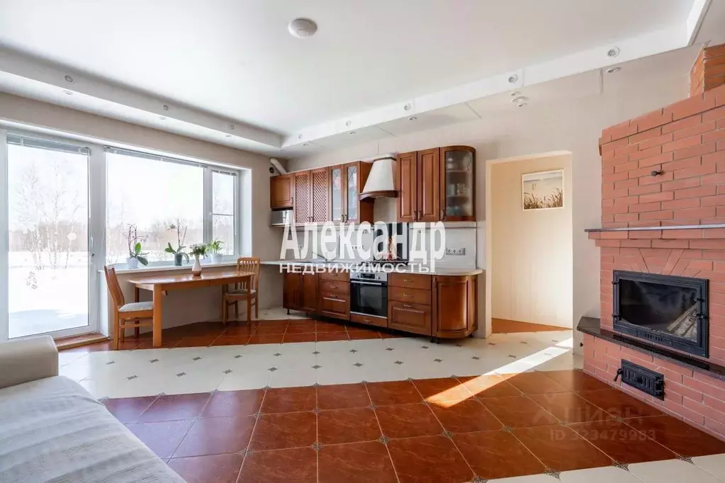 Дом в Ленинградская область, Выборгский район, Селезневское с/пос, ... - Фото 2