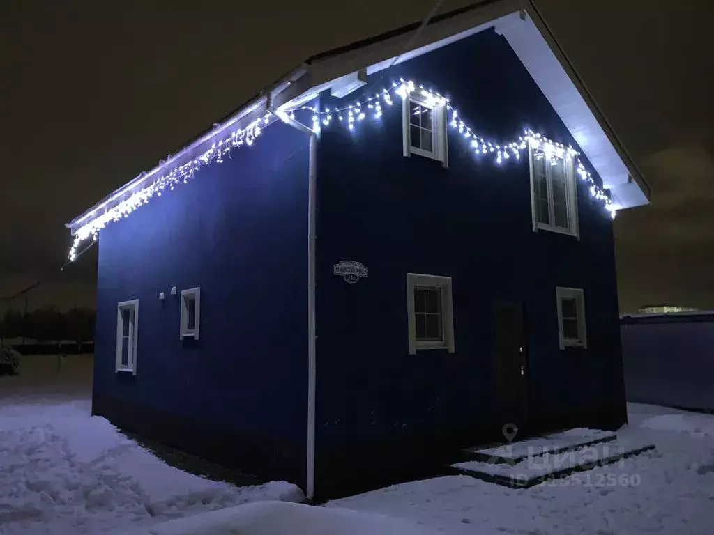 Дом в Ленинградская область, Шлиссельбург Кировский район, ул. ... - Фото 0