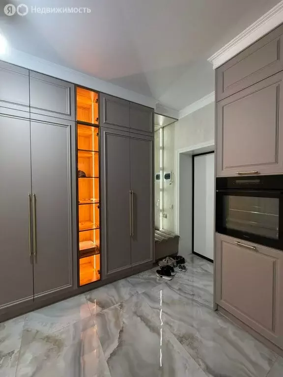 2-комнатная квартира: Нальчик, улица Тлостанова, 28Б (78 м) - Фото 1