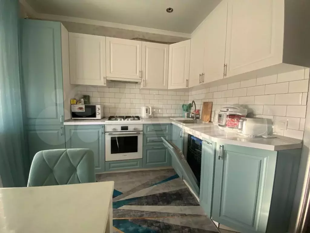 2-к. квартира, 48 м, 1/4 эт. - Фото 0