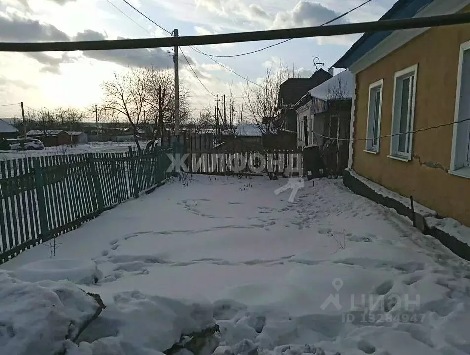 Дом в Кемеровская область, Белово ул. Дружбы (57 м) - Фото 1