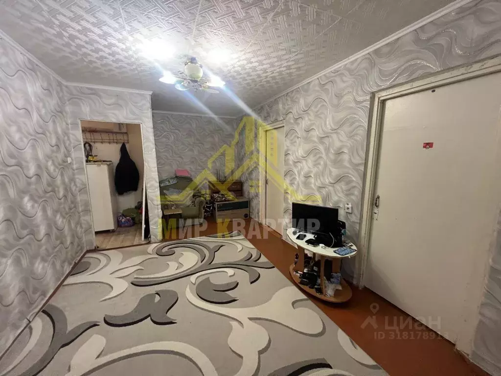 3-к кв. Оренбургская область, Орск Новый город мкр, ул. Молодежная, 8А ... - Фото 1