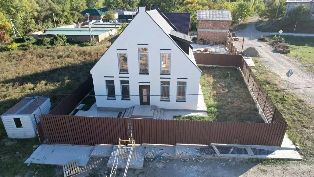 Дом в Адыгея, Майкоп ул. Крымская (170 м) - Фото 2