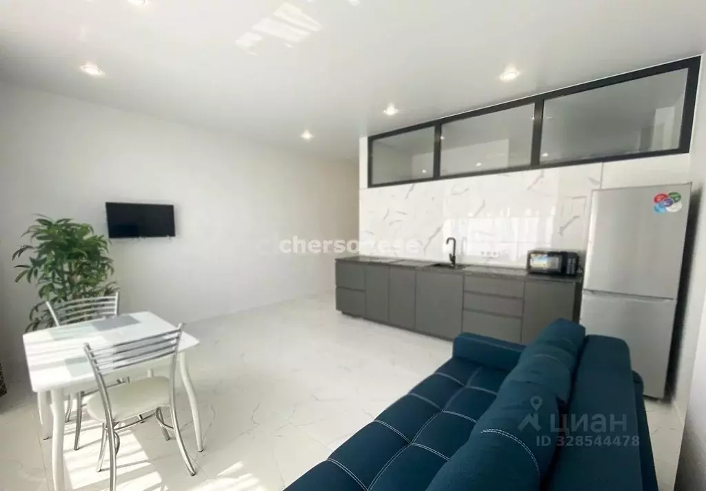 2-к кв. Севастополь ул. Комбрига Потапова, 26А (42.0 м) - Фото 2