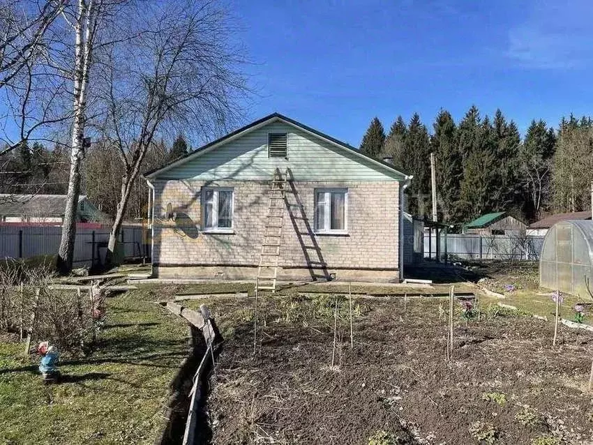 Дом в Смоленская область, Кардымовский муниципальный округ, д. ... - Фото 1