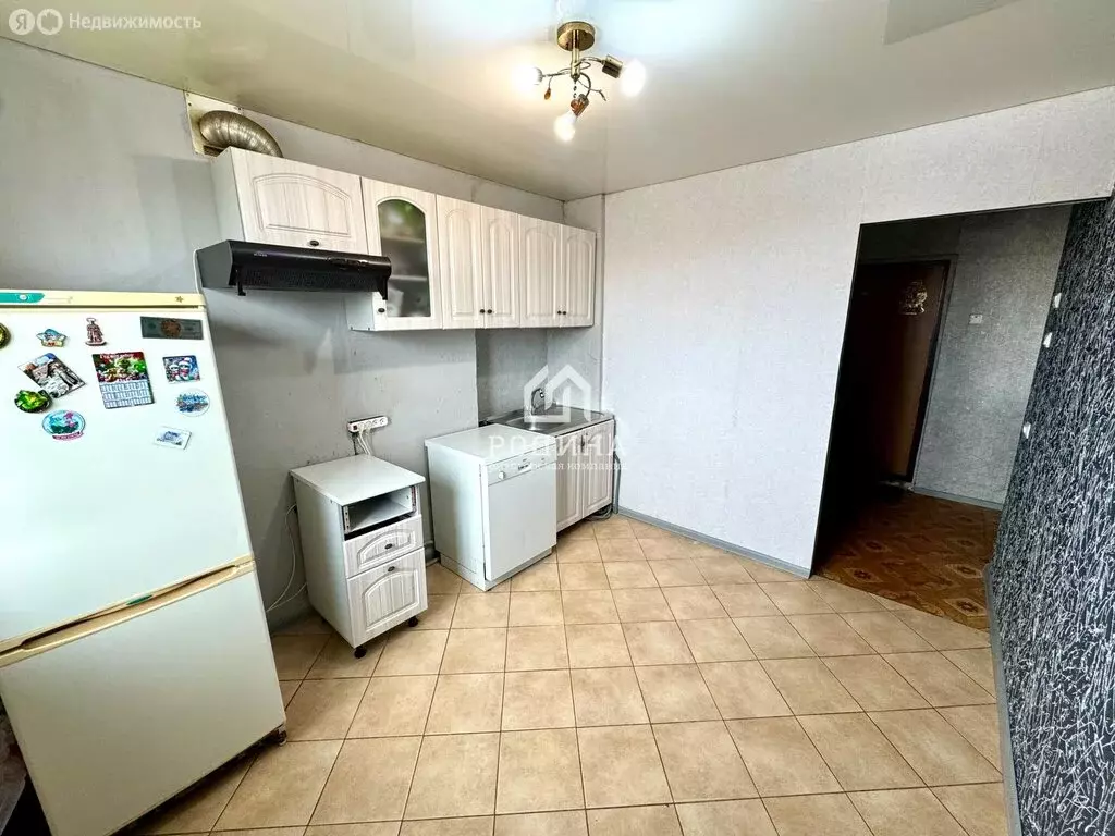 3-комнатная квартира: Комсомольск-на-Амуре, Интернациональный ... - Фото 1