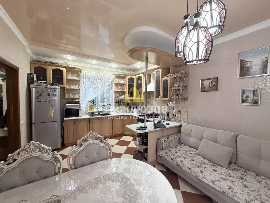 Дом в Ставропольский край, Кисловодск ул. Пушкина, 20 (161 м) - Фото 0