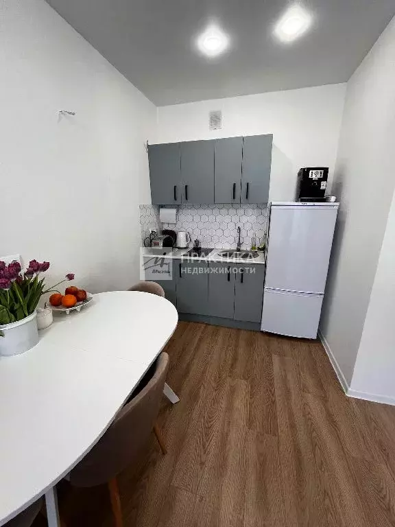 Продается 1-комнатная квартира - Фото 1