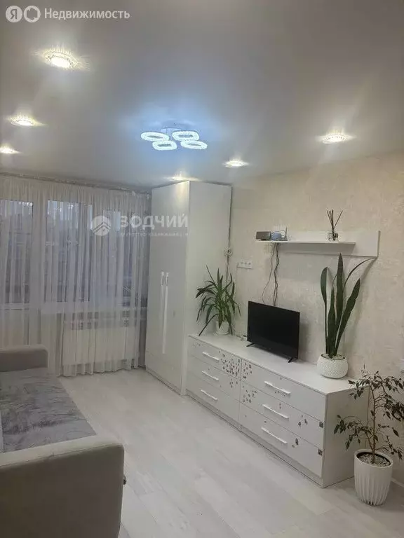 1-комнатная квартира: посёлок городского типа Кугеси, Советская улица, ... - Фото 1