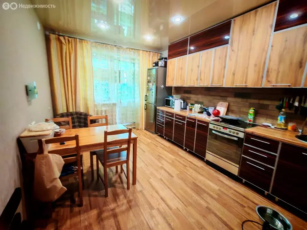 2-комнатная квартира: Зеленогорск, Парковая улица, 19 (81 м) - Фото 1