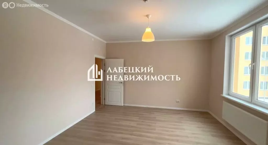3-комнатная квартира: Стрельна, жилой комплекс Любоград (75.5 м) - Фото 1