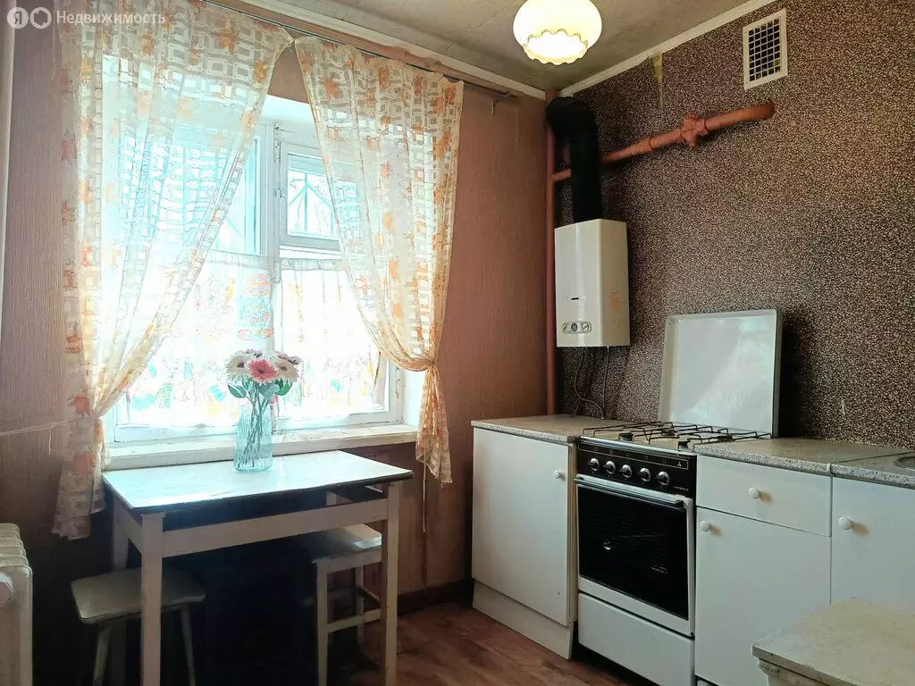 1-комнатная квартира: Саратов, 2-я Садовая улица, 120 (32.3 м) - Фото 0