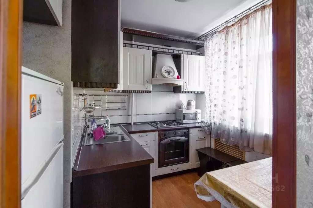 1-к кв. Пермский край, Пермь ул. Хохрякова, 27 (70.0 м) - Фото 0
