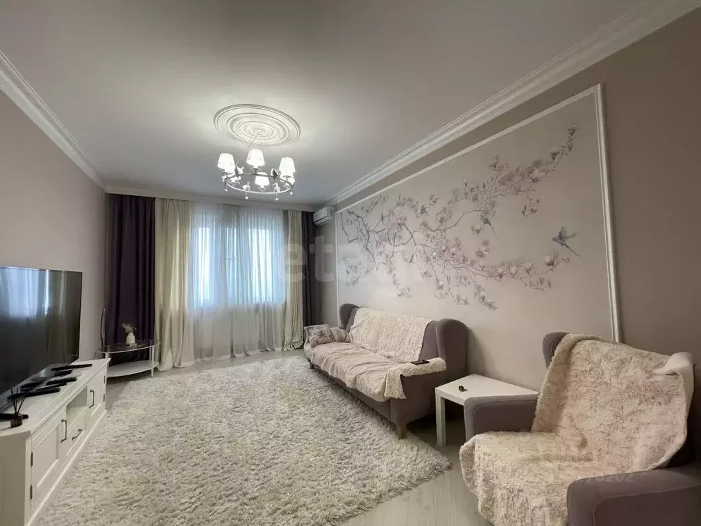 2-к кв. Дагестан, Махачкала ул. Времена Года, 15 (85.0 м) - Фото 1