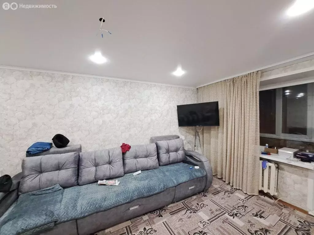 1-комнатная квартира: Кумертау, улица Мажита Гафури, 10 (30.4 м) - Фото 2