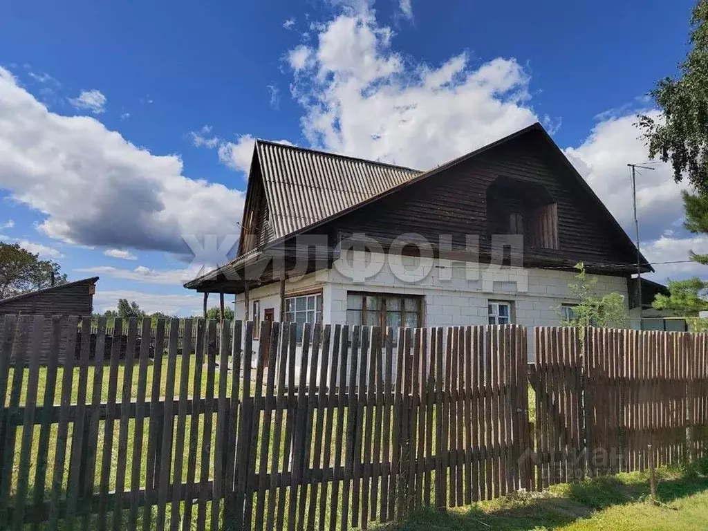 Дом в Новосибирская область, Ордынский район, с. Кирза Восточная ул. ... - Фото 1