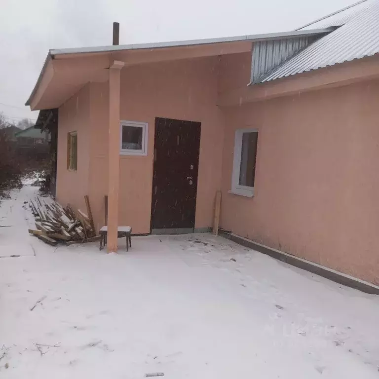 Дом в Омская область, Омск Днепровский пер. (57 м) - Фото 1