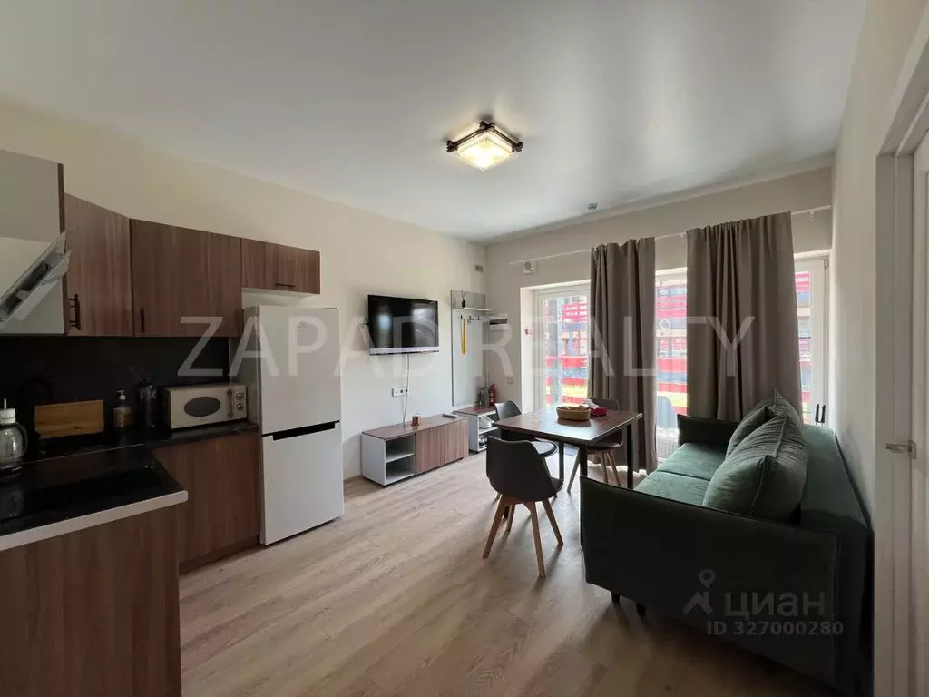 2-к кв. Калужская область, Боровский муниципальный округ, д. Петрово, ... - Фото 1