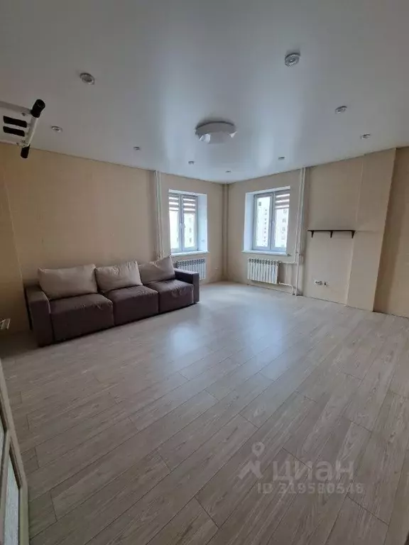 3-к кв. Тверская область, Тверь ул. Хромова, 29 (80.0 м) - Фото 0