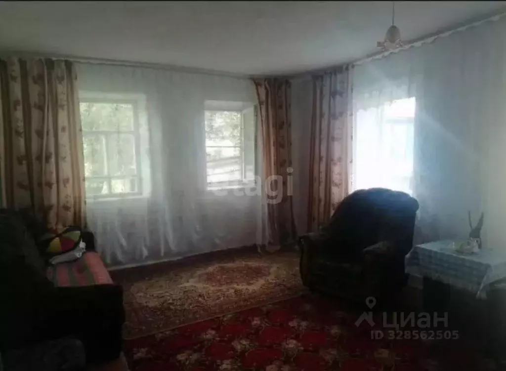 Дом в Алтайский край, Бийск Московский пер. (42 м) - Фото 1